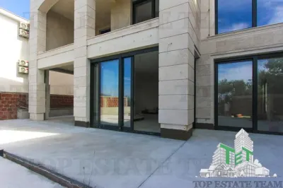 Villa for Sale in Budva, Montenegro - foto 24