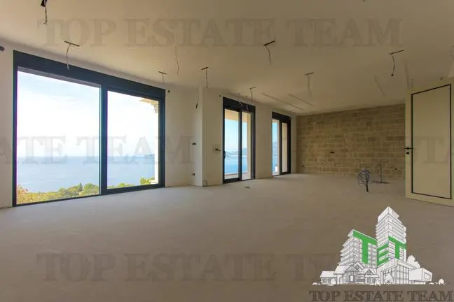 Villa for Sale in Budva, Montenegro - foto 7