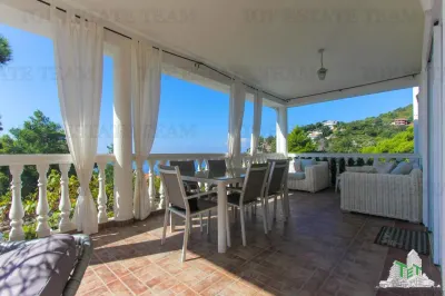 Villa for Sale in Bar, Montenegro - foto 5