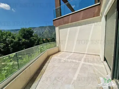 Apartment for Sale in Kotor, Montenegro - foto 6