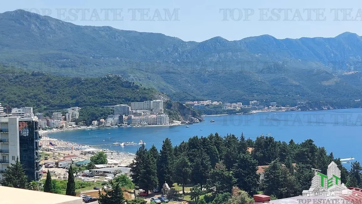 Apartment for Sale in Budva, Montenegro - foto 9