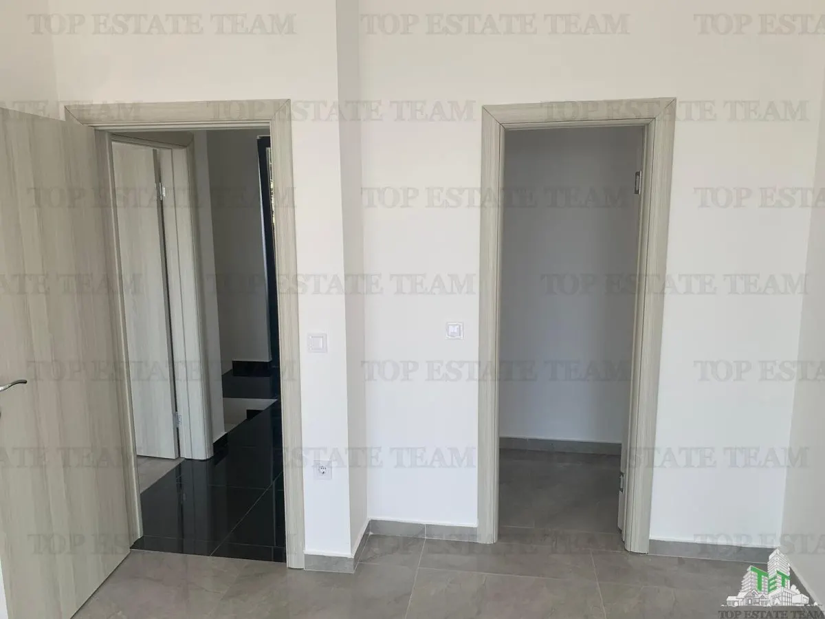 Villa for Sale in Bar, Montenegro - foto 8