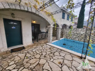 Apartment for Sale in Kotor, Montenegro - foto 14