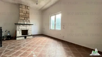 Villa for Sale in Herceg-Novi, Montenegro - foto 11