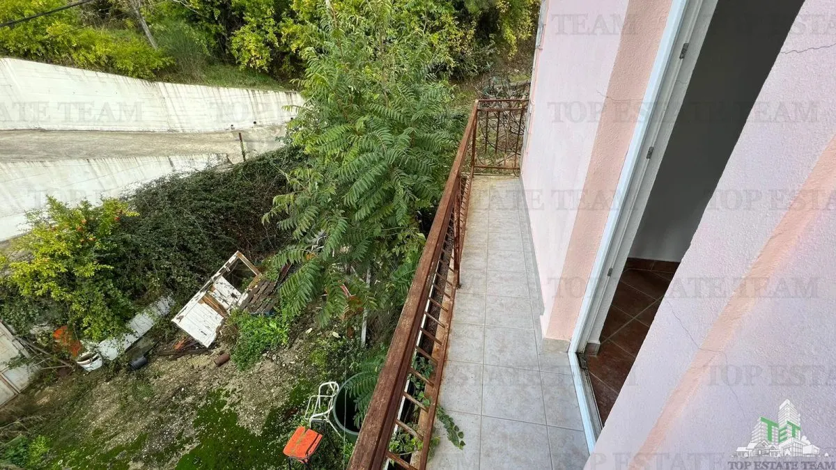Villa for Sale in Herceg-Novi, Montenegro - foto 14