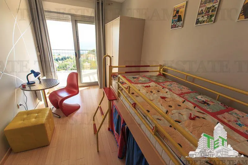 Villa for Sale in Bar, Montenegro - foto 12