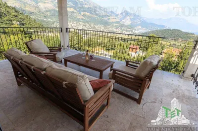 Villa for Sale in Bar, Montenegro - foto 3