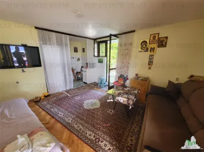 Villa for Sale in Bar, Montenegro - foto 2