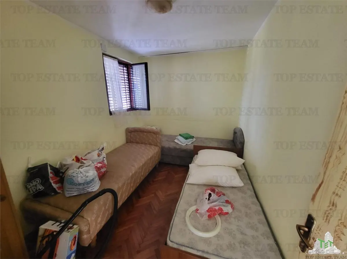 Villa for Sale in Bar, Montenegro - foto 6