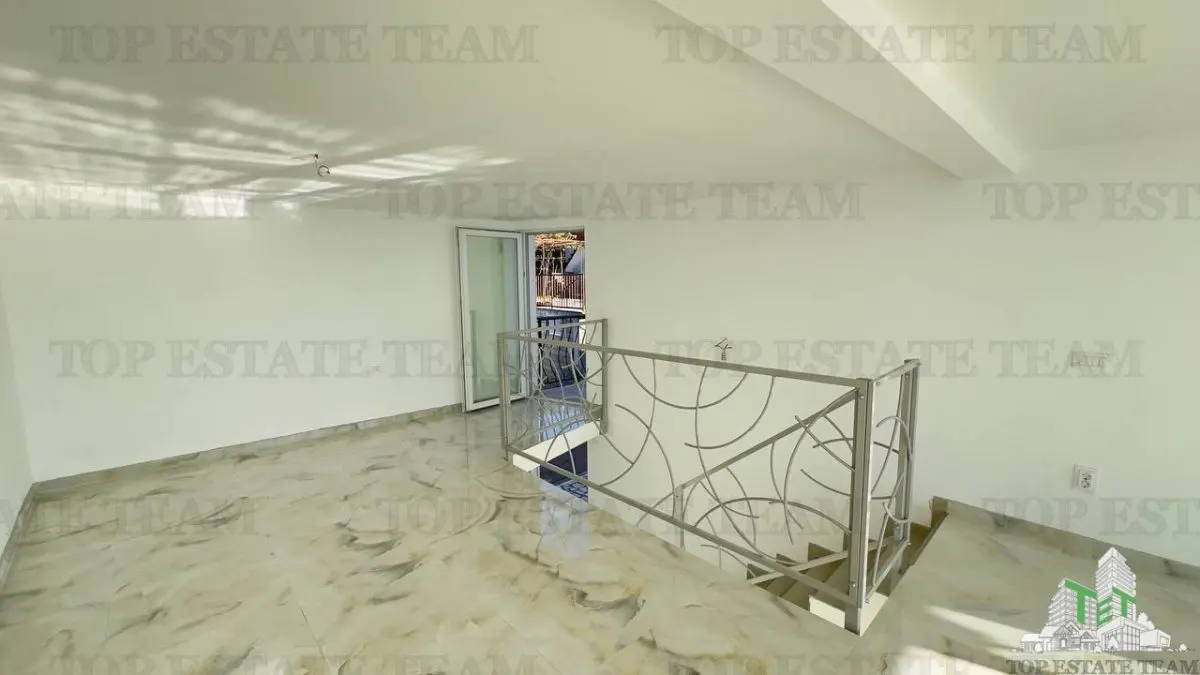 Apartment for Sale in Bar, Montenegro - foto 13