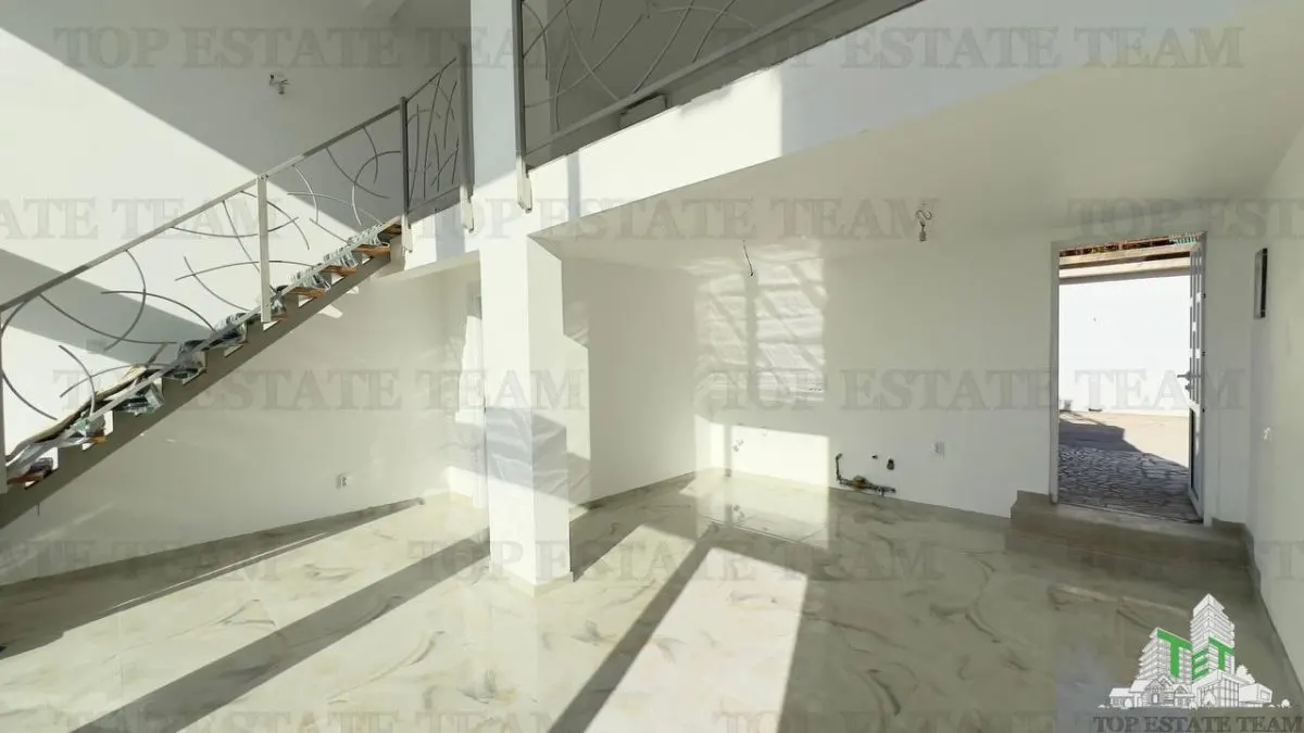 Apartment for Sale in Bar, Montenegro - foto 4