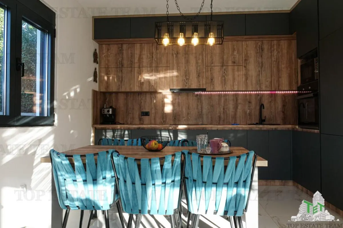 Villa for Sale in Bar, Montenegro - foto 7
