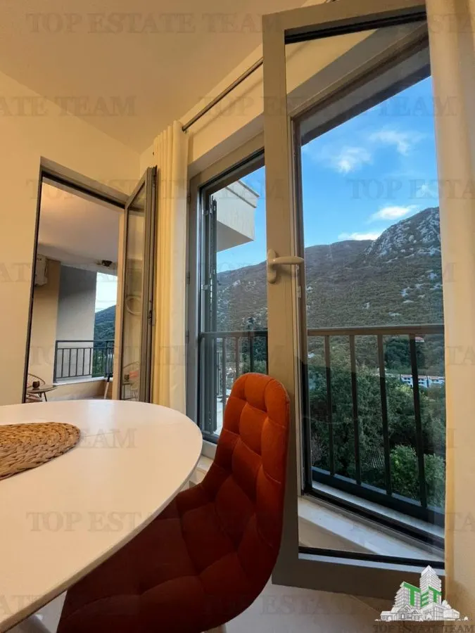 Apartment for Sale in Kotor, Montenegro - foto 6