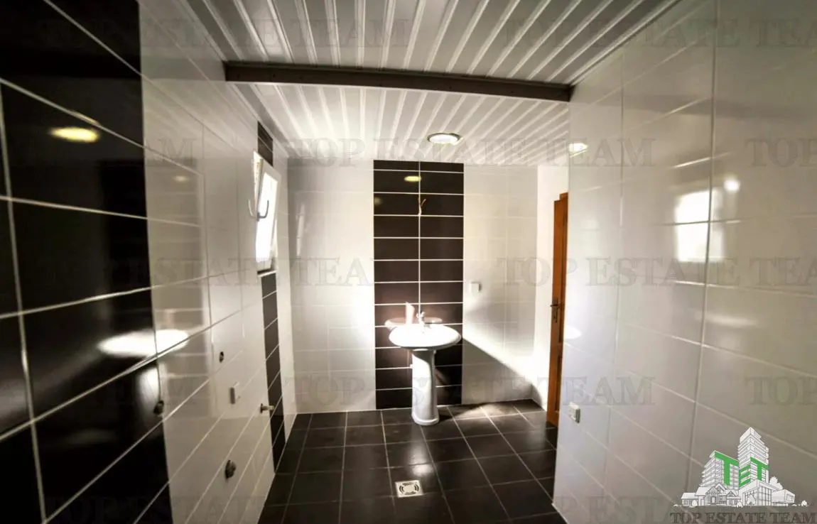 Villa for Sale in Bar, Montenegro - foto 12