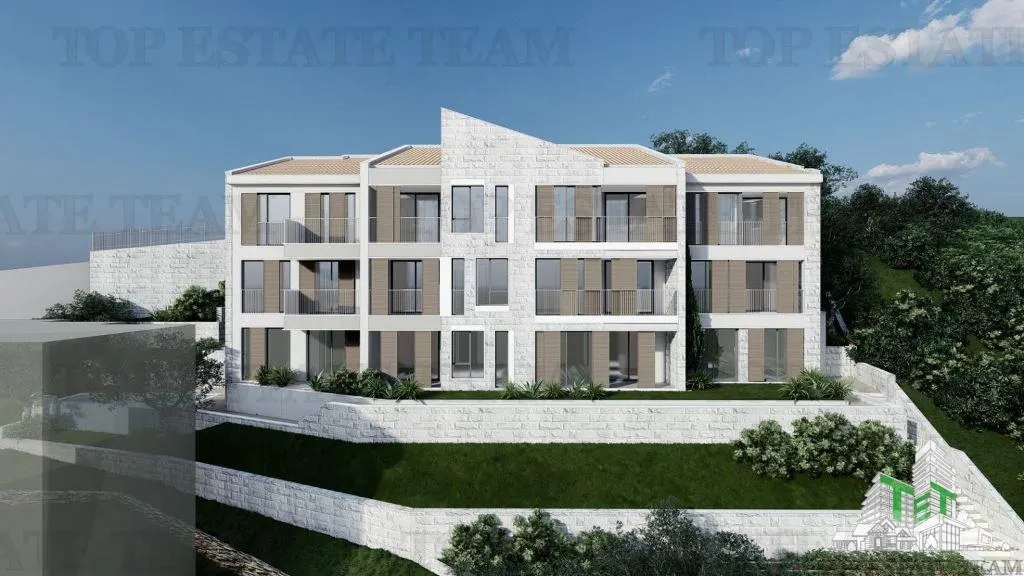 Apartment for Sale in Budva, Montenegro - foto 3