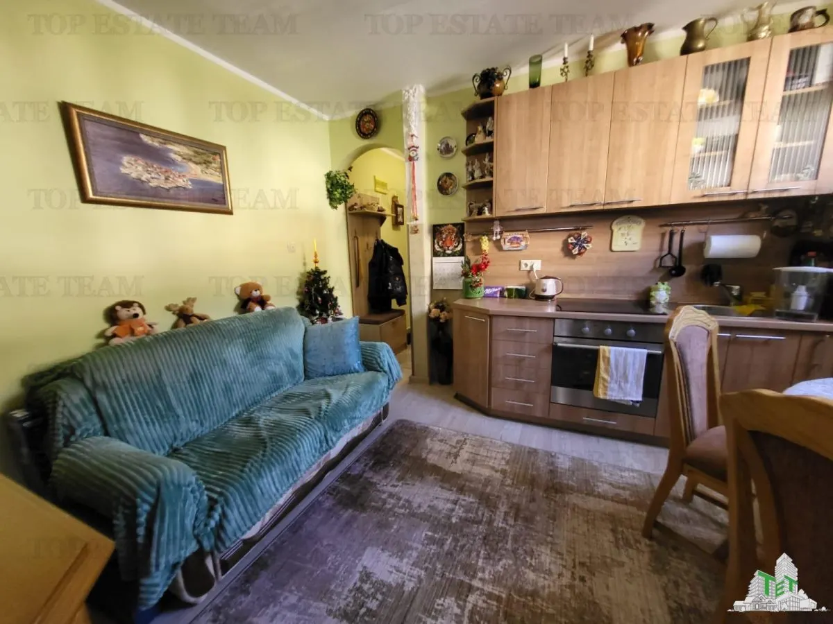 Apartment for Sale in Budva, Montenegro - foto 1