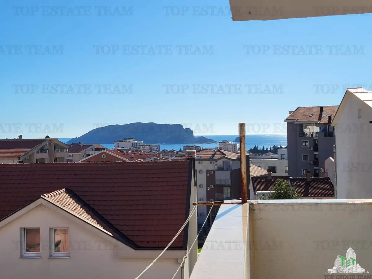 Apartment for Sale in Budva, Montenegro - foto 9