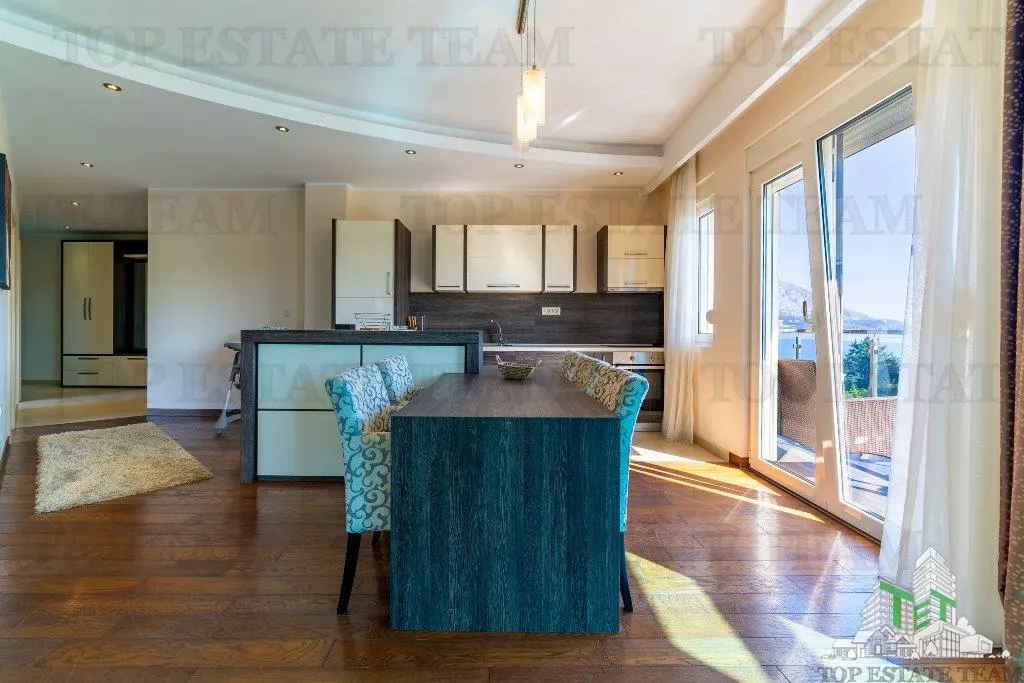 Apartment for Sale in Budva, Montenegro - foto 5