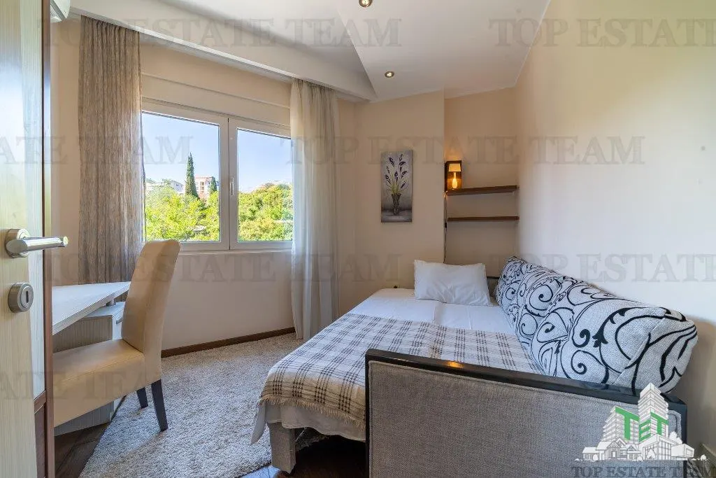 Apartment for Sale in Budva, Montenegro - foto 10