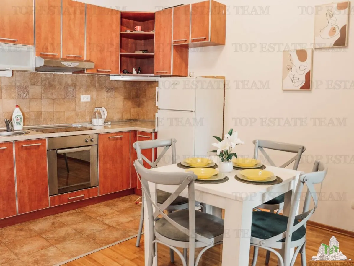 Apartment for Sale in Kotor, Montenegro - foto 4