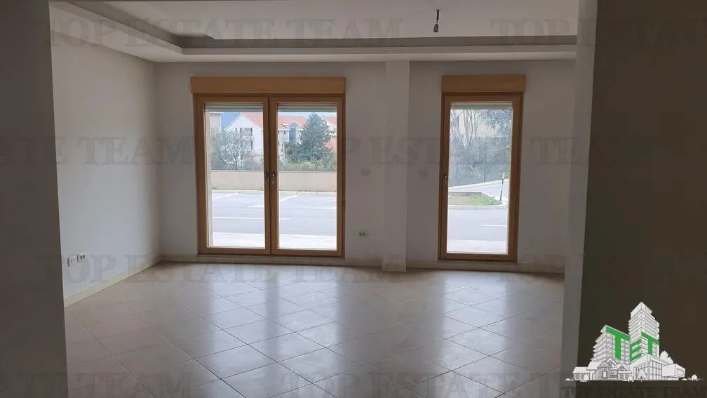Apartment for Sale in Kotor, Montenegro - foto 8