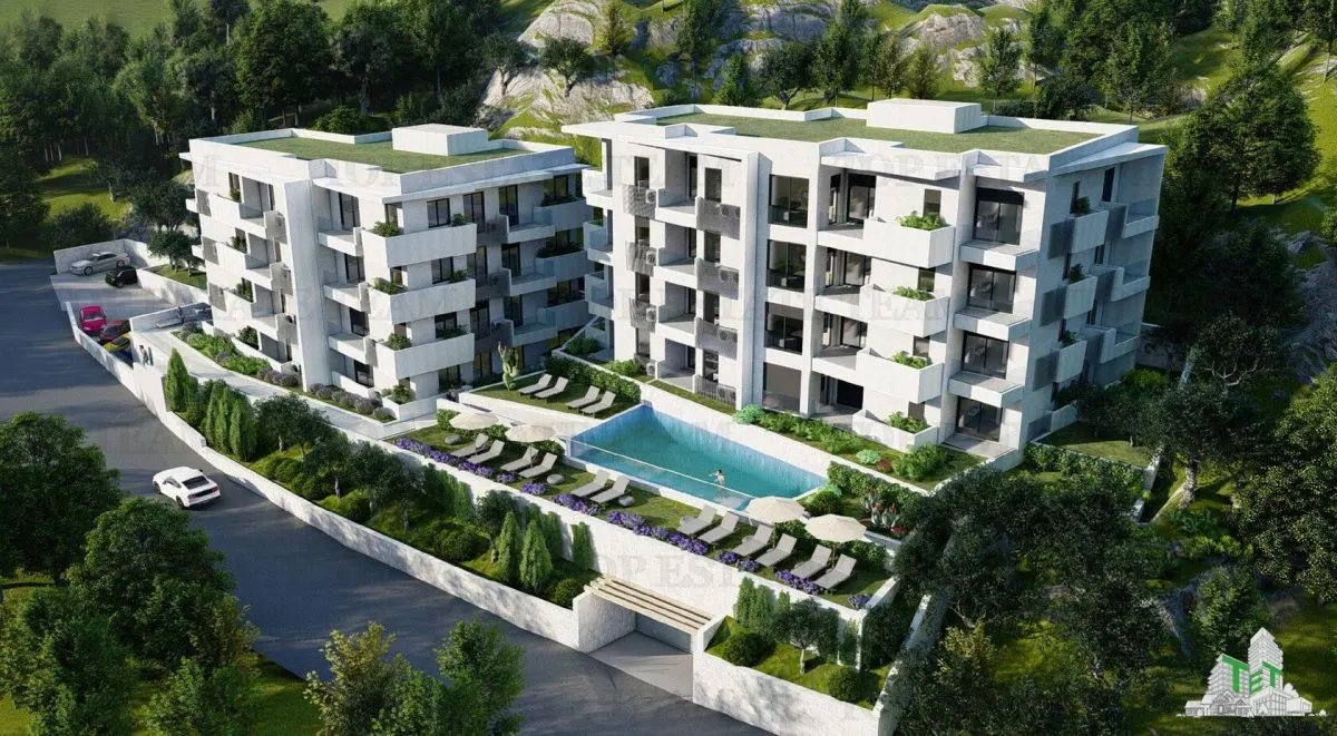 Apartment for Sale in Budva, Montenegro - foto 1