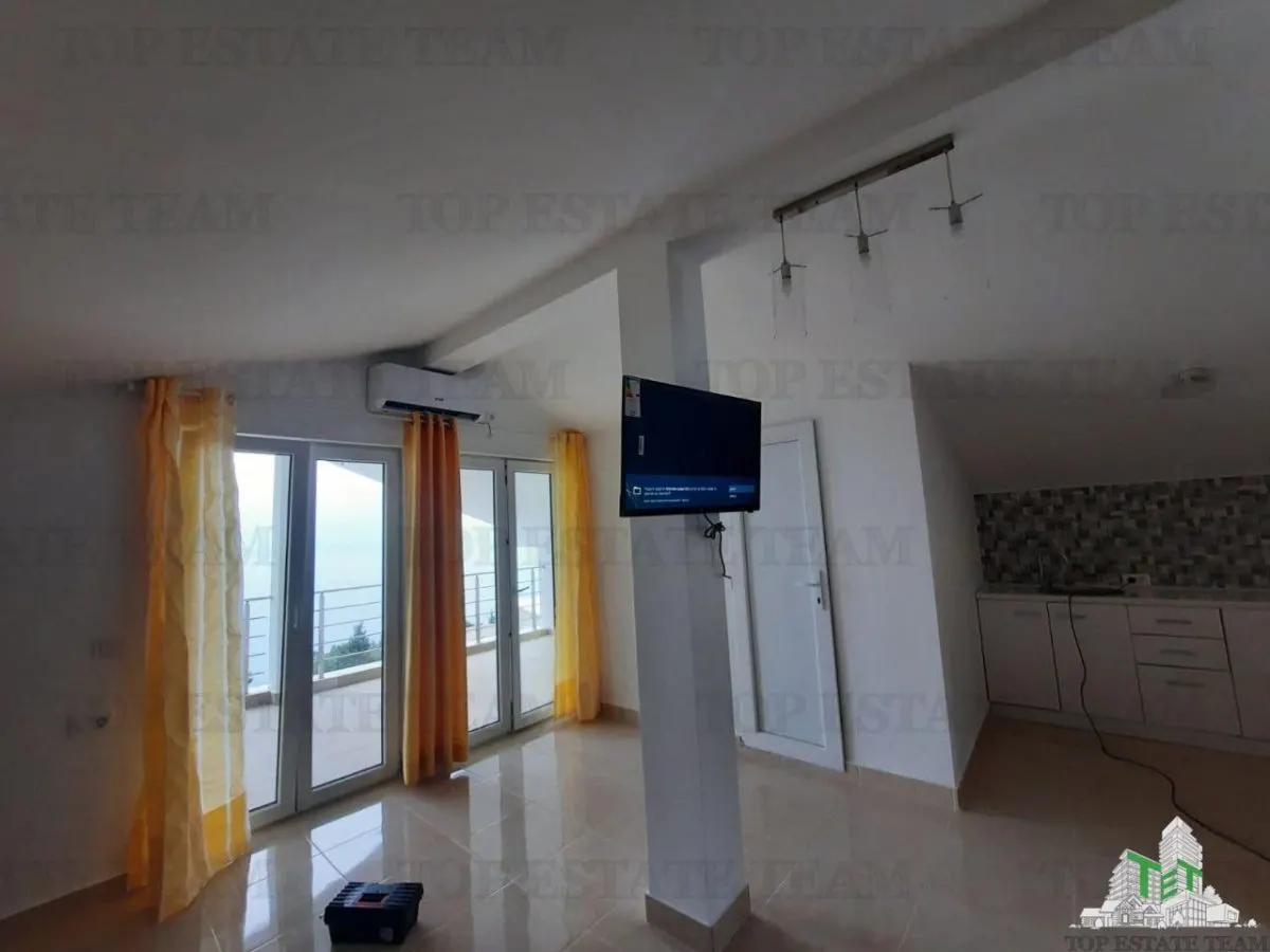 Villa for Sale in Bar, Montenegro - foto 11