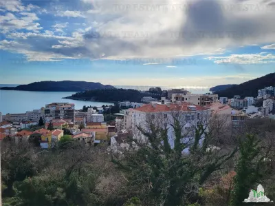 Apartment for Sale in Budva, Montenegro - foto 15