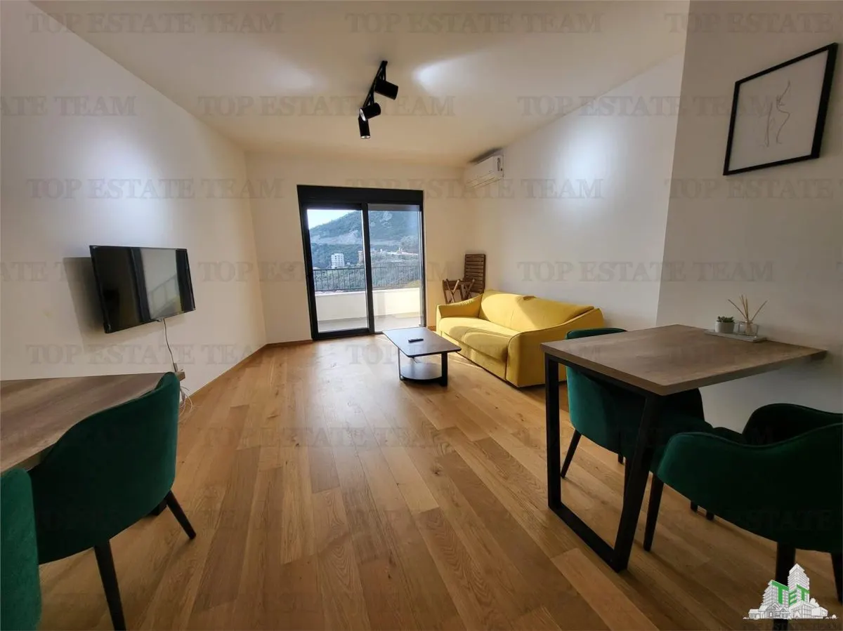 Apartment for Sale in Budva, Montenegro - foto 5