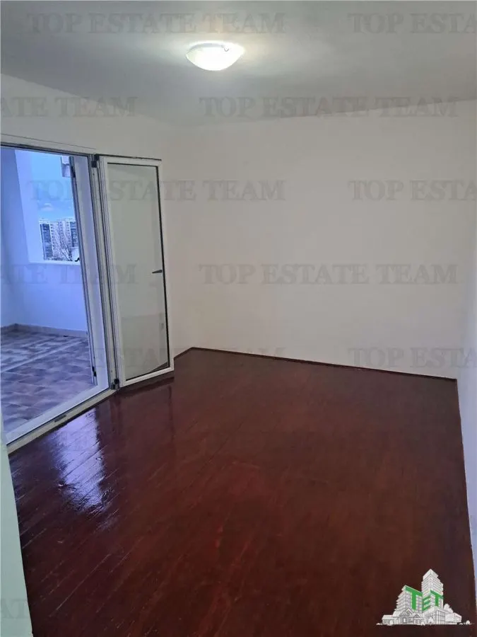 Apartment for Sale in Budva, Montenegro - foto 3