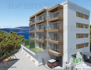 Apartment for Sale in Tivat, Montenegro - foto 4