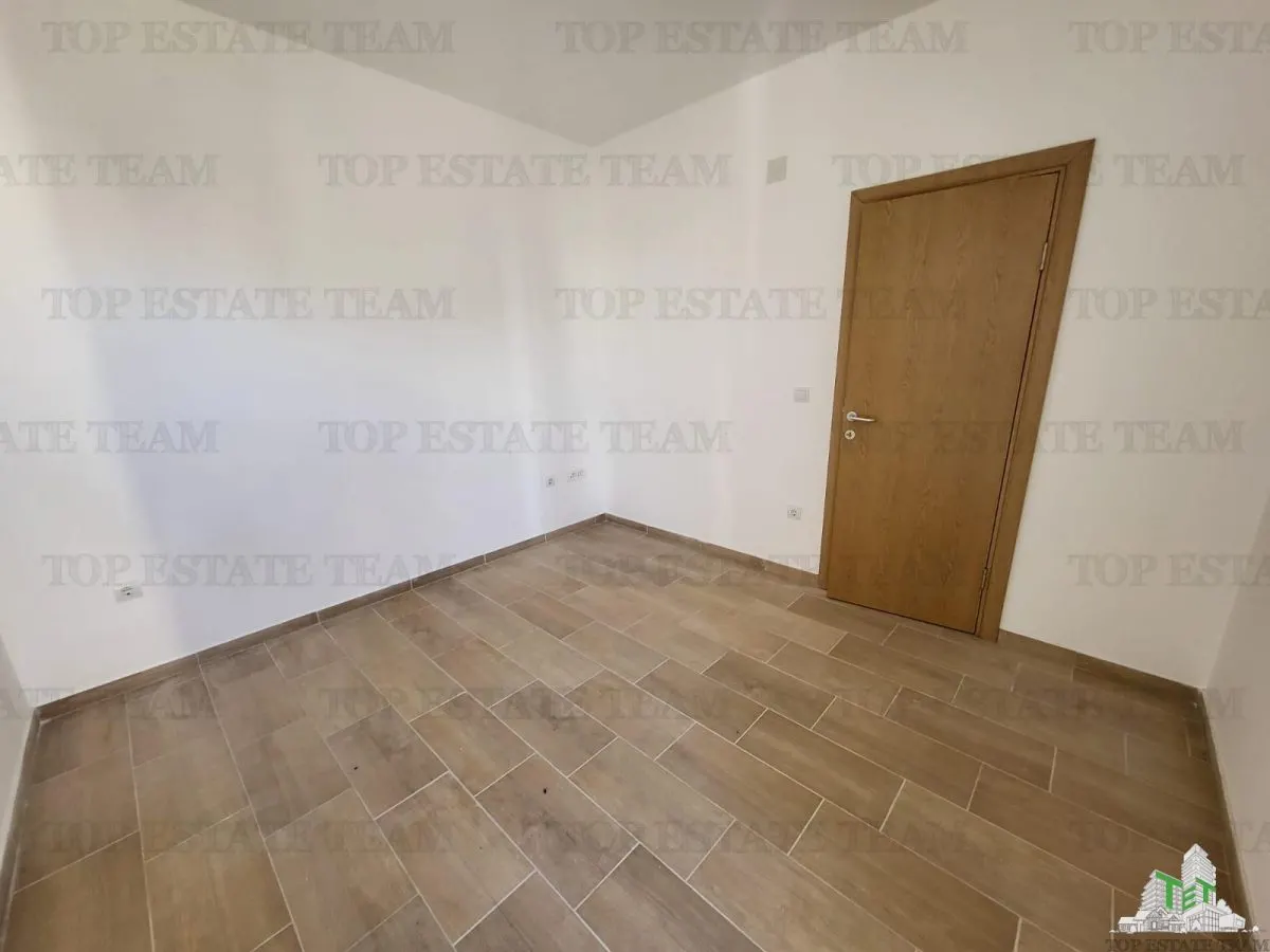 Apartment for Sale in Bar, Montenegro - foto 5