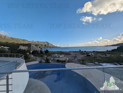 Apartment for Sale in Budva, Montenegro - foto 11