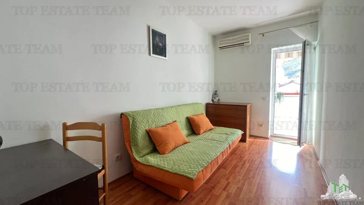 Apartment for Sale in Budva, Montenegro - foto 11