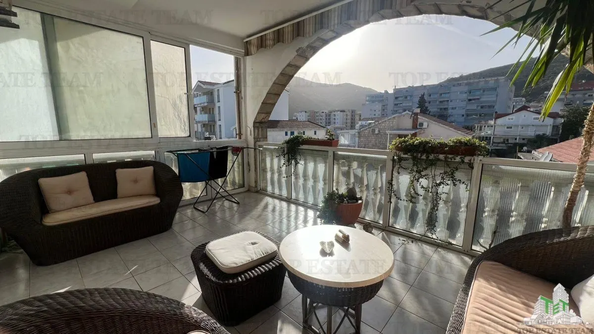 Apartment for Sale in Budva, Montenegro - foto 15
