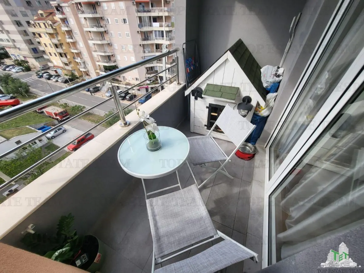 Apartment for Sale in Budva, Montenegro - foto 13