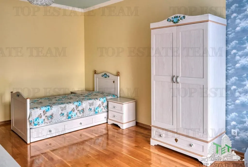 Apartment for Sale in Herceg-Novi, Montenegro - foto 6