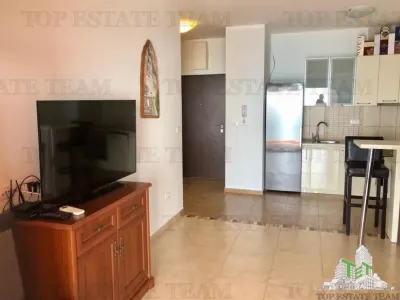 Apartment for Sale in Bar, Montenegro - foto 4