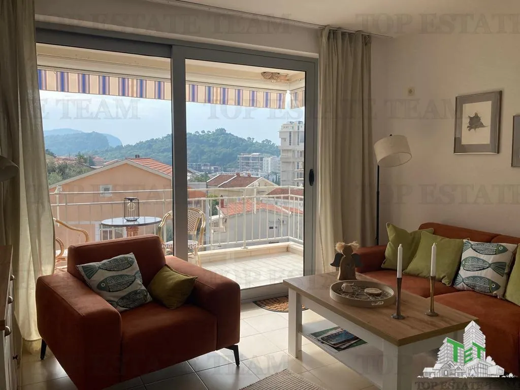 Apartment for Sale in Budva, Montenegro - foto 1