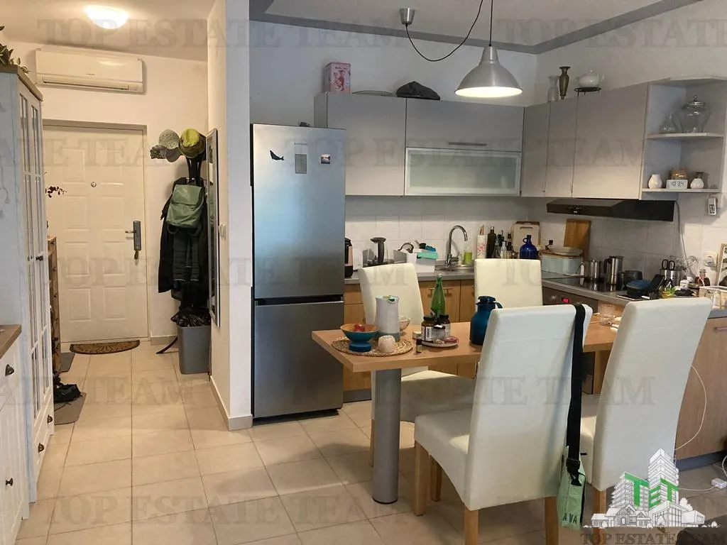 Apartment for Sale in Budva, Montenegro - foto 2