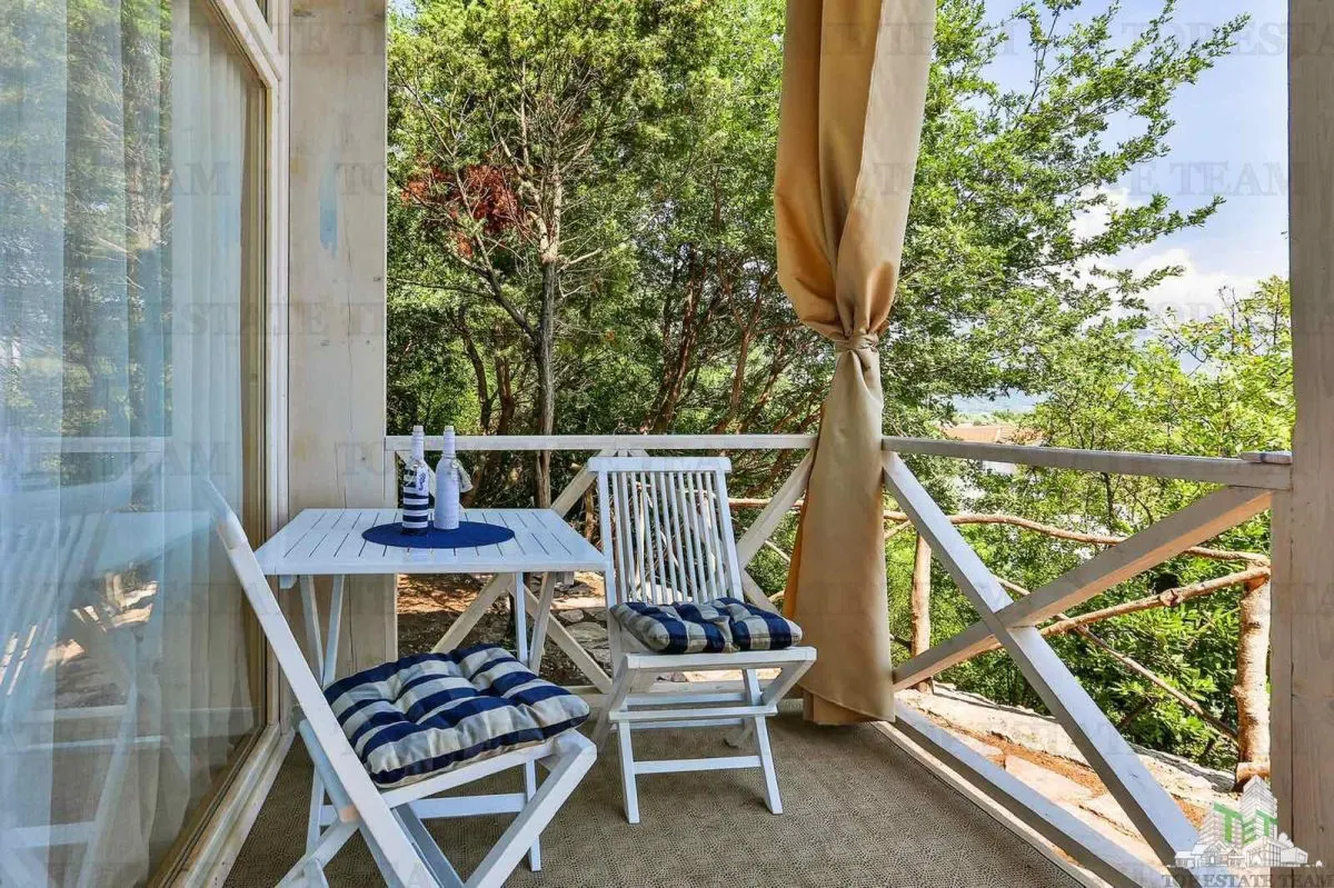 Villa for Sale in Bar, Montenegro - foto 2