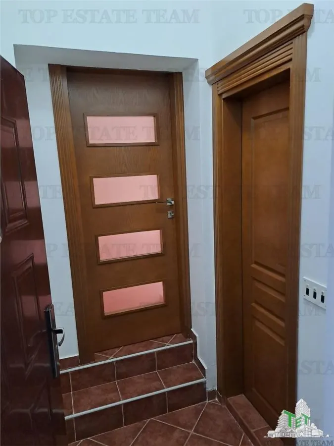 Apartment for Sale in Herceg-Novi, Montenegro - foto 4