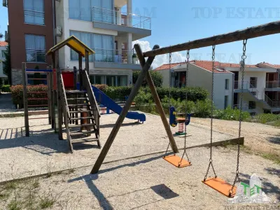 Apartment for Sale in Herceg-Novi, Montenegro - foto 11