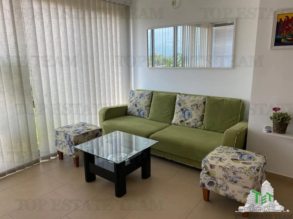 Apartment for Sale in Herceg-Novi, Montenegro - foto 4