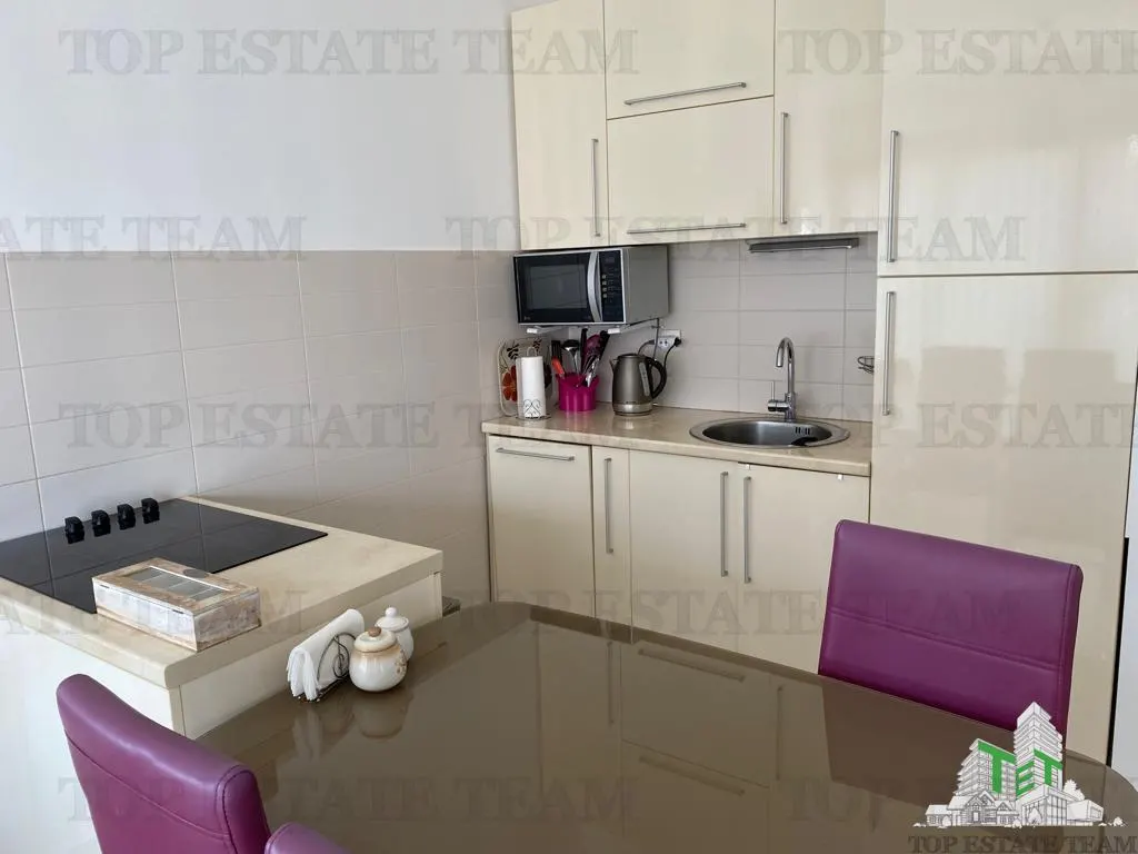 Apartment for Sale in Herceg-Novi, Montenegro - foto 5