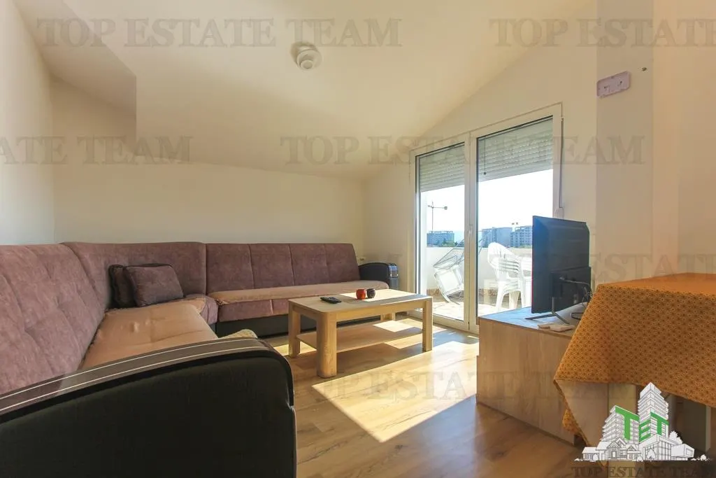 Villa for Sale in Bar, Montenegro - foto 2