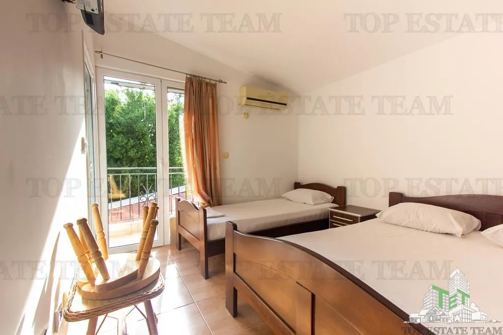 Villa for Sale in Bar, Montenegro - foto 12