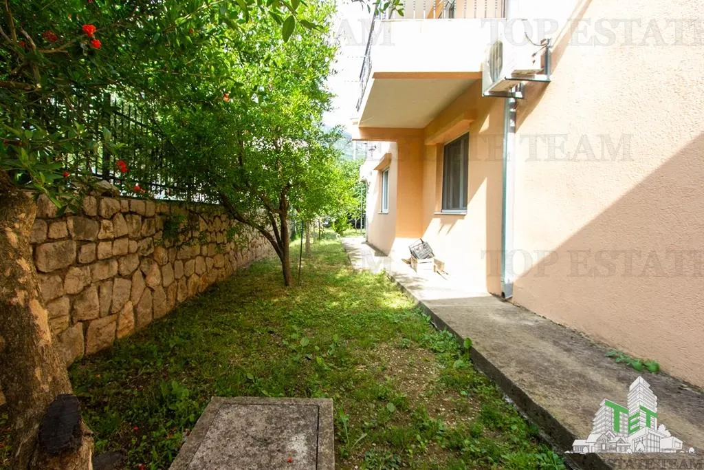 Villa for Sale in Bar, Montenegro - foto 3