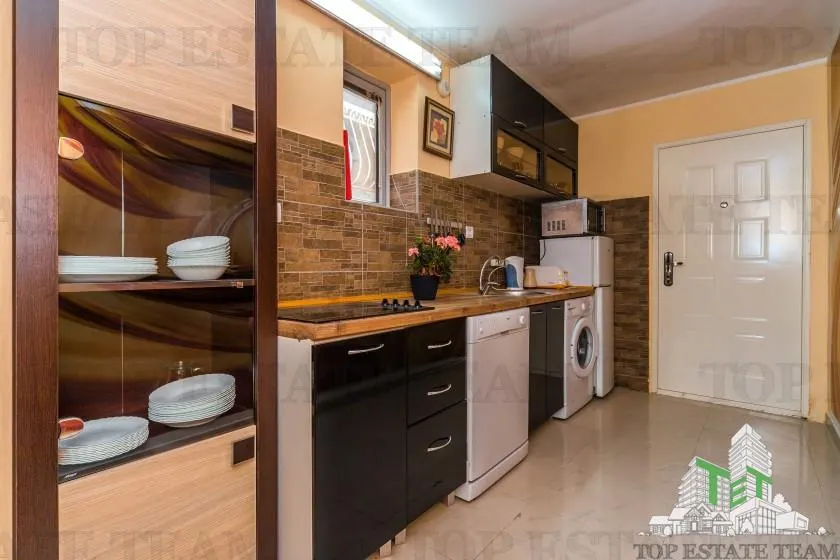 Apartment for Sale in Budva, Montenegro - foto 4
