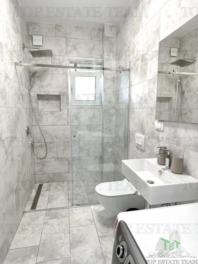 Apartment for Sale in Tivat, Montenegro - foto 7